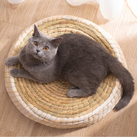 HKM-5561917 Cozy Straw and Corn Husk Cat Bed with 35cm Diameter for Relaxation