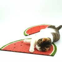 HKM-5566013 Sisal Watermelon-Shaped Cat Scratch Board for Entertaining Scratching Fun