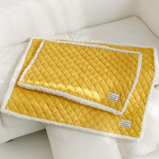 HKM-556627 Luxurious Soft Terry Blanket for Cats - Multiple Colors and Sizes Available