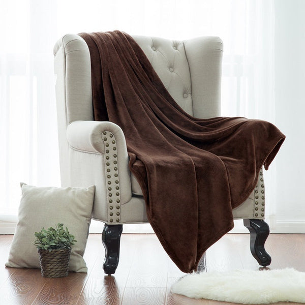 HKM-557843 Cozy Plain Color Flannel Blanket - Soft Polyester Fiber in Multiple Sizes