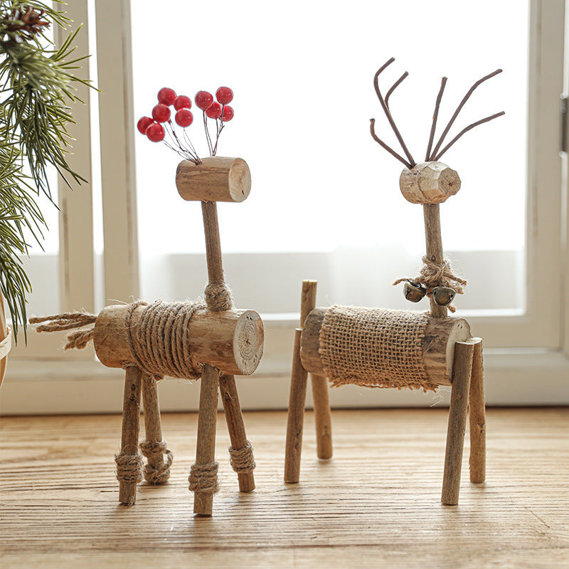HKM-558291 Hand-Carved Solid Wood Deer Ornaments - Rustic Holiday Decor