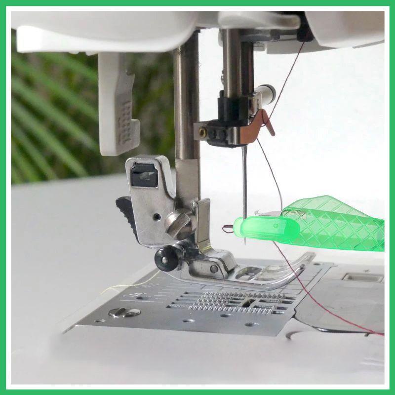 HKM-561299 Small Fish Needle Threader for Easy Sewing Machine Threading