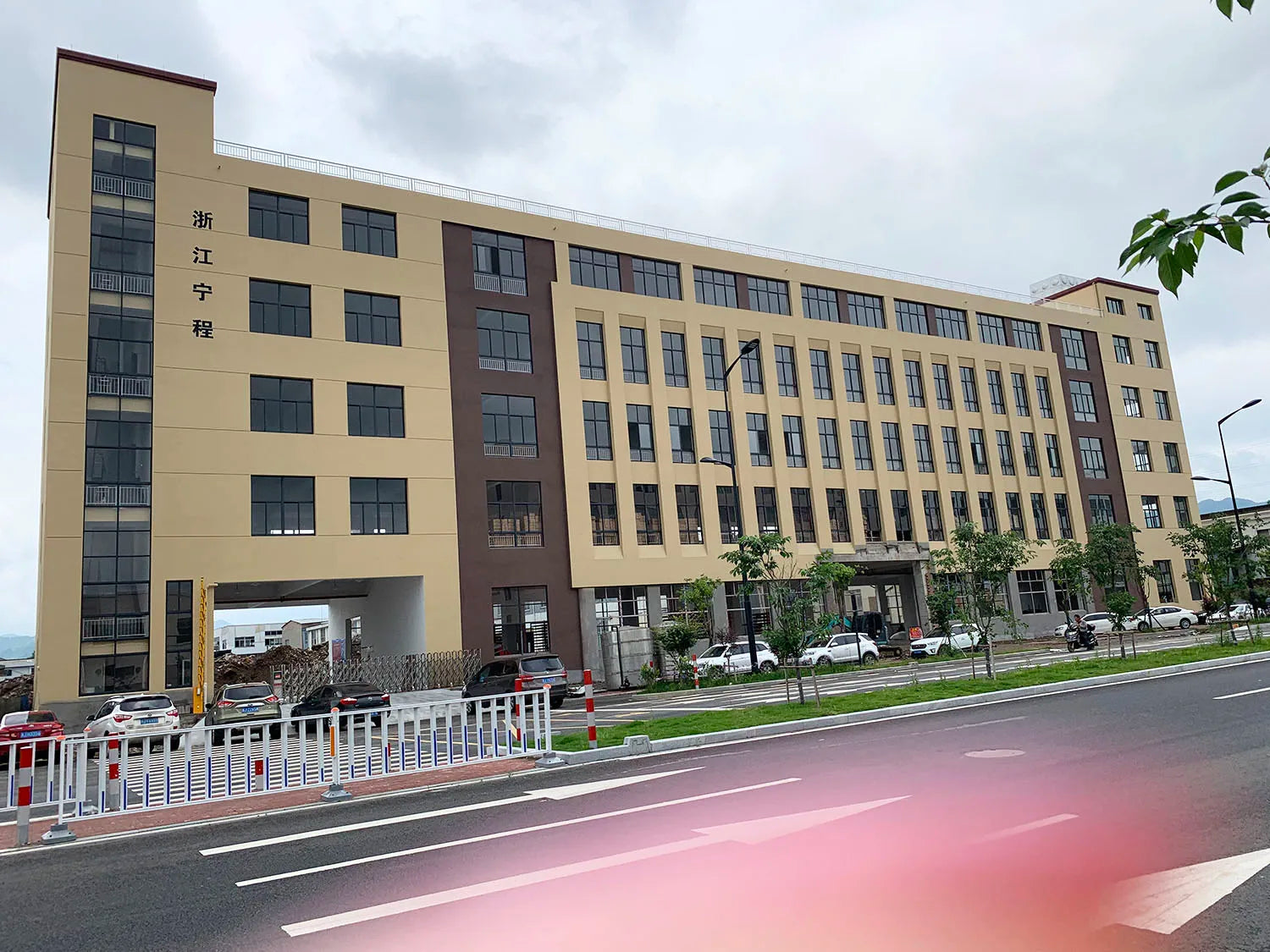 HKM-562323 Outdoor Patio Swing Chair for Garden and Balcony Relaxation