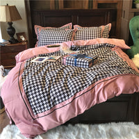 HKM-562451 Simple Cotton Velvet Brushed Four-Piece Bedding Set in Shu-Pink Houndstooth