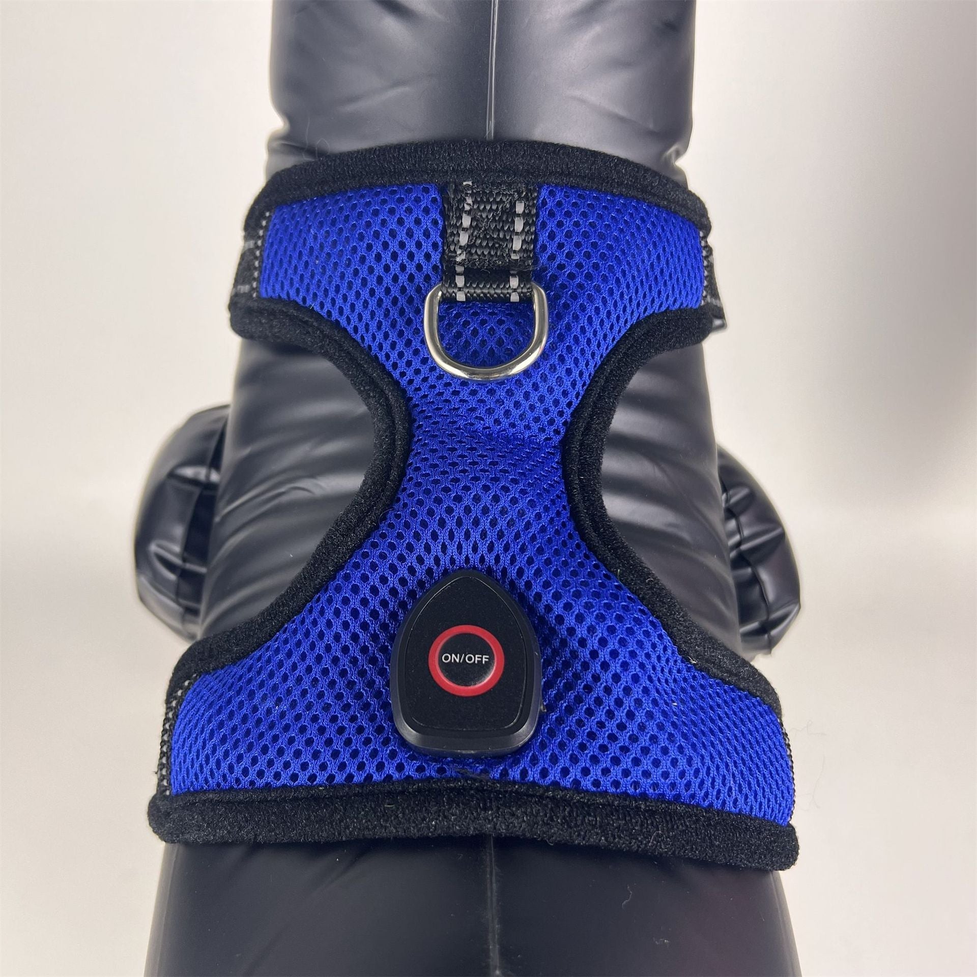 HKM-5651901 LED Luminous Pet Harness with USB Rechargeable Chest Strap - Available in Blue, Green, and Pink