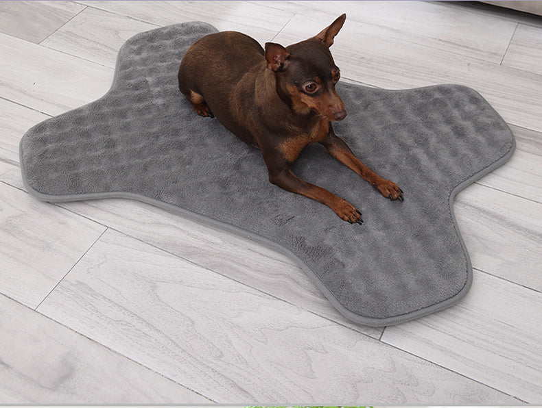 HKM-5665981 Non-Slip Pet Mat for Small and Medium Dogs and Cats ¨C Durable, Scratch-Resistant Design 72cm x 50cm