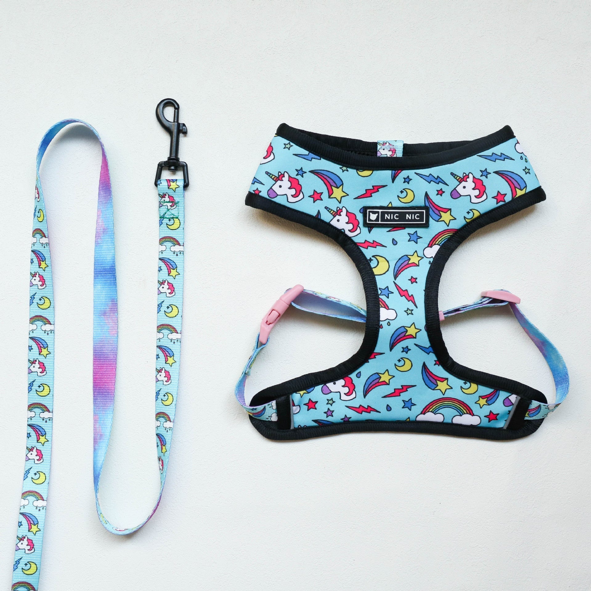 HKM-5690429 Breathable Mesh Chest Strap with Traction Rope for Pets - Unicorn Design