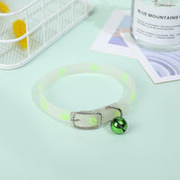 HKM-5693117 Fluorescent Silicone Cat Collar with Luminous Paw Prints in Multiple Colors