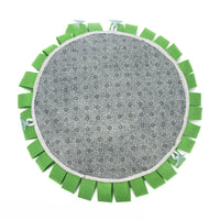 HKM-5719997 Pet Flower Ball Foraging Sniffing Mat - Felt Cloth, Purple and Yellow Flowers, 48x48x7 cm