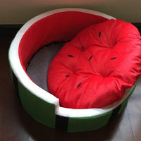 HKM-5722173 Cozy Watermelon Pet Bed for Small Dogs and Cats - Soft Shu Cotton Design for Autumn and Winter Comfort