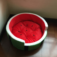 HKM-5722173 Cozy Watermelon Pet Bed for Small Dogs and Cats - Soft Shu Cotton Design for Autumn and Winter Comfort