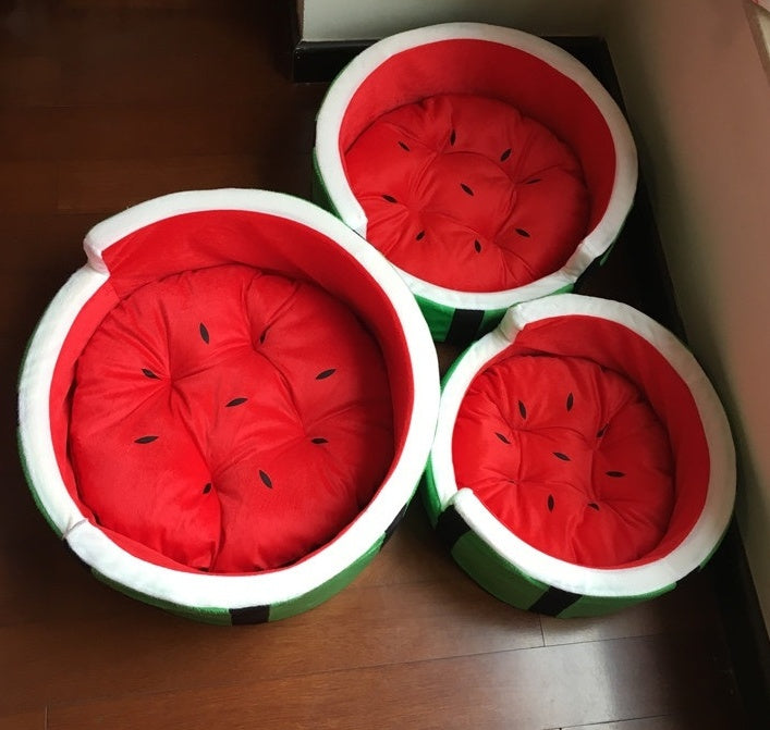 HKM-5722173 Cozy Watermelon Pet Bed for Small Dogs and Cats - Soft Shu Cotton Design for Autumn and Winter Comfort