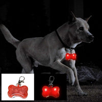 HKM-5769661 Luminous Anti-Lost Pendant for Cats and Dogs - LED Bone Shaped Collar Accessory