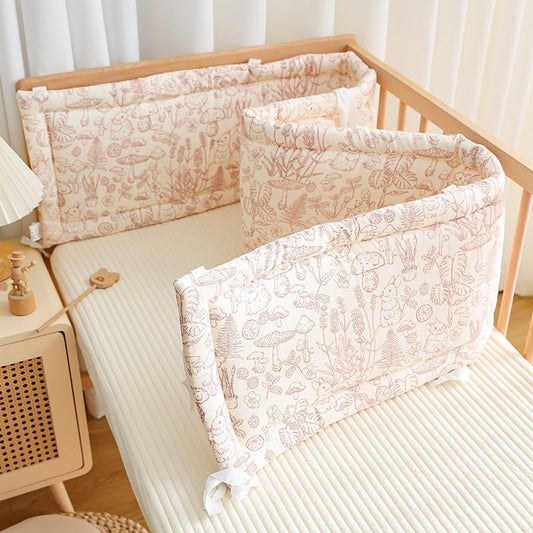 HKM-578259 Breathable Cotton Baby Bed Bumper with Soft Bag Enclosure and Reactive Printing Design