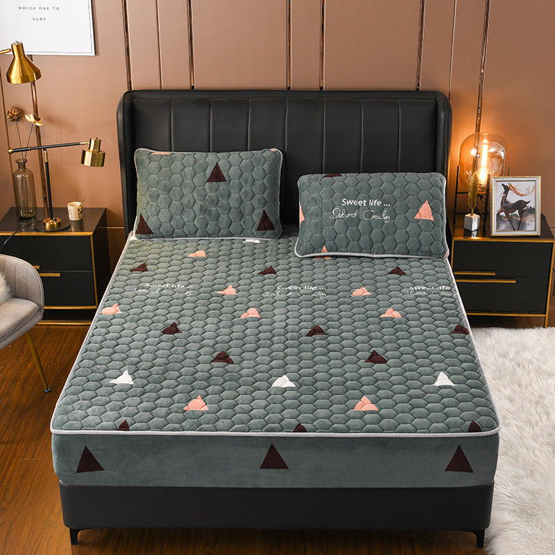 HKM-580371 Thickened Coral Pile Cotton Bed Cover with Pillowcases - Light Grey - Multiple Sizes Available