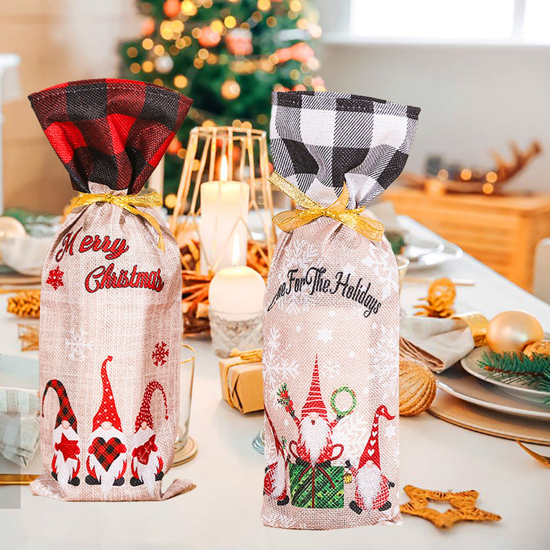 HKM-580691 Christmas Bottle Cover Set in Red and Black or Black and White Plaid