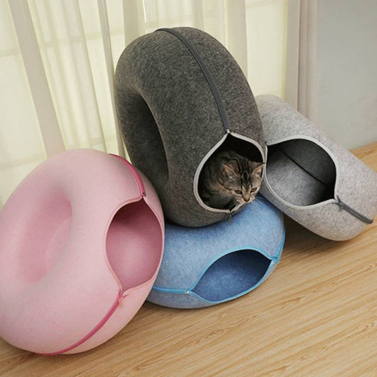HKM-5827261 Interactive Donut Cat Tunnel Bed in Natural Felt, Soft Wool Pet Cave for Comfort and Play