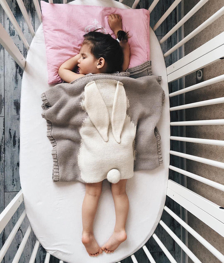HKM-583251 Soft Plush Rabbit Ears Blanket for Children - Three-Dimensional Knitted Hugging Mat for Naptime and Beach