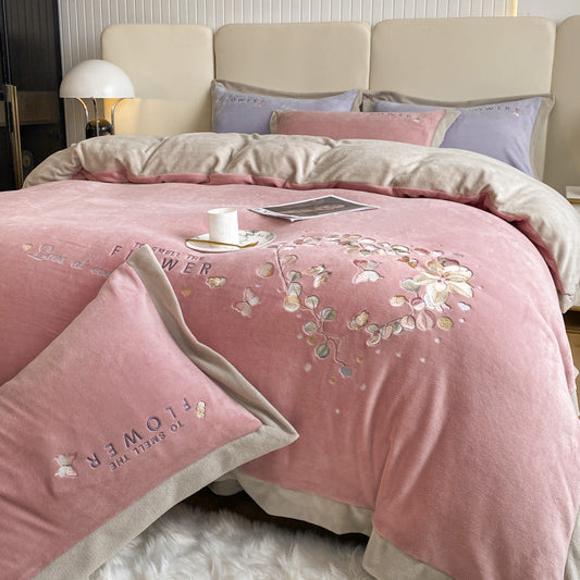 HKM-585491 Solid Color Thick Thermal Coral Fleece 4-Piece Bedding Set for 1.5m, 1.8m, and 2.0m Beds