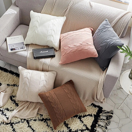 HKM-586707 Nordic Handmade Wool Knit Pillowcase with Fringed Edge and Invisible Zipper, 45 x 45cm