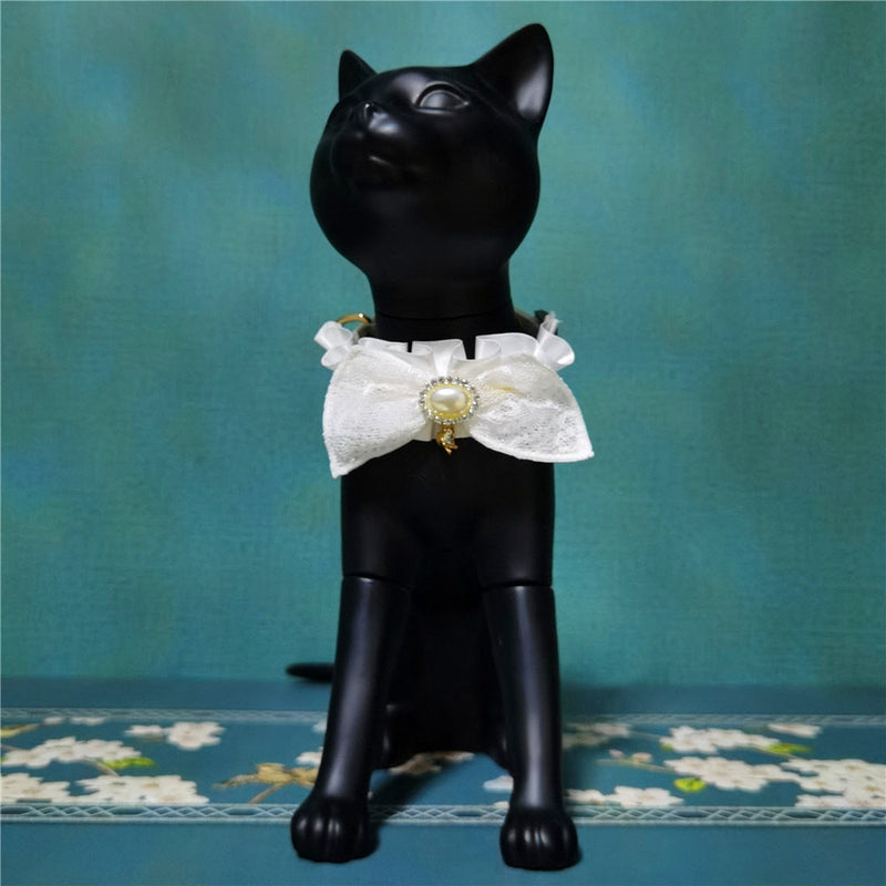 HKM-5868477 Lace and Bowknot Adjustable Pet Collar for Cats - Elegant Short Wedding Dress Style in White