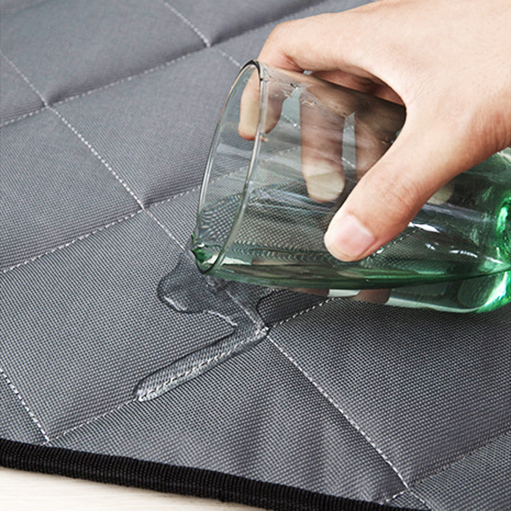 HKM-5883837 Cooling Non-Slip Pet Mat for Indoor and Outdoor Use, Waterproof and Breathable Fabric - Multiple Sizes Available
