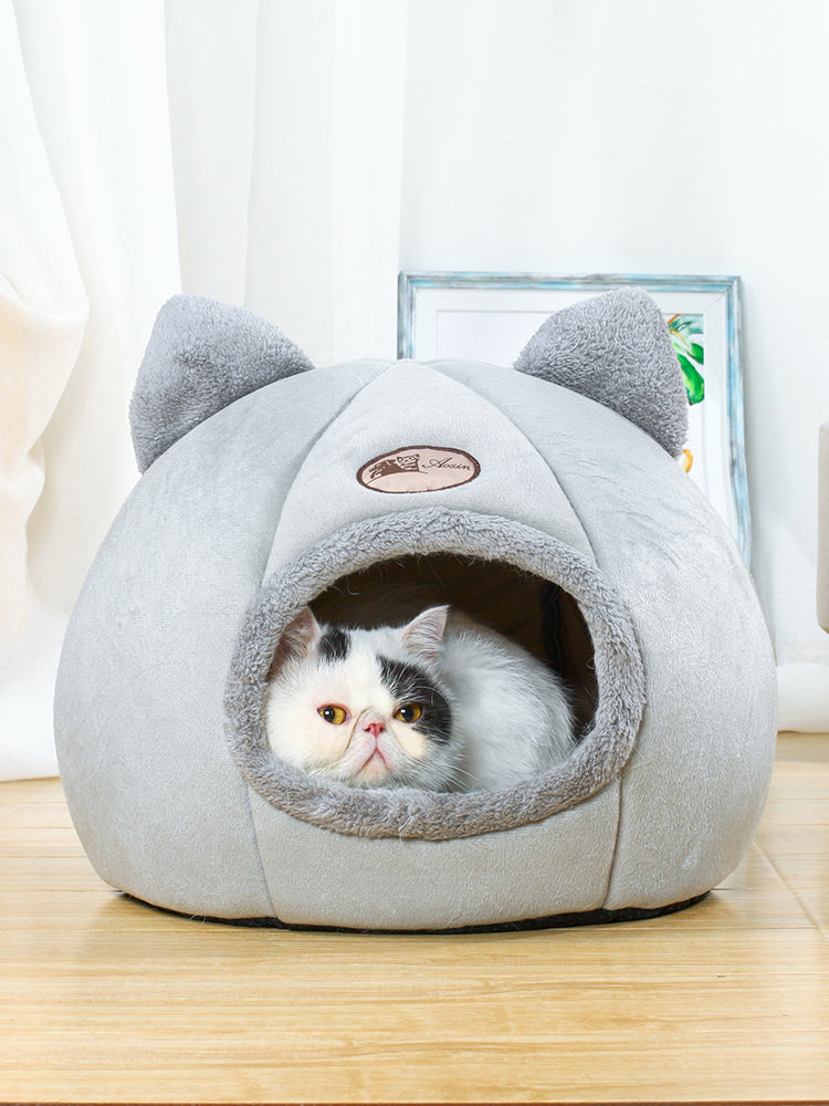 HKM-5887805 Cozy Enclosed Cat Bed Nest in Arctic Velvet and Plush Material for Warm Sleeping