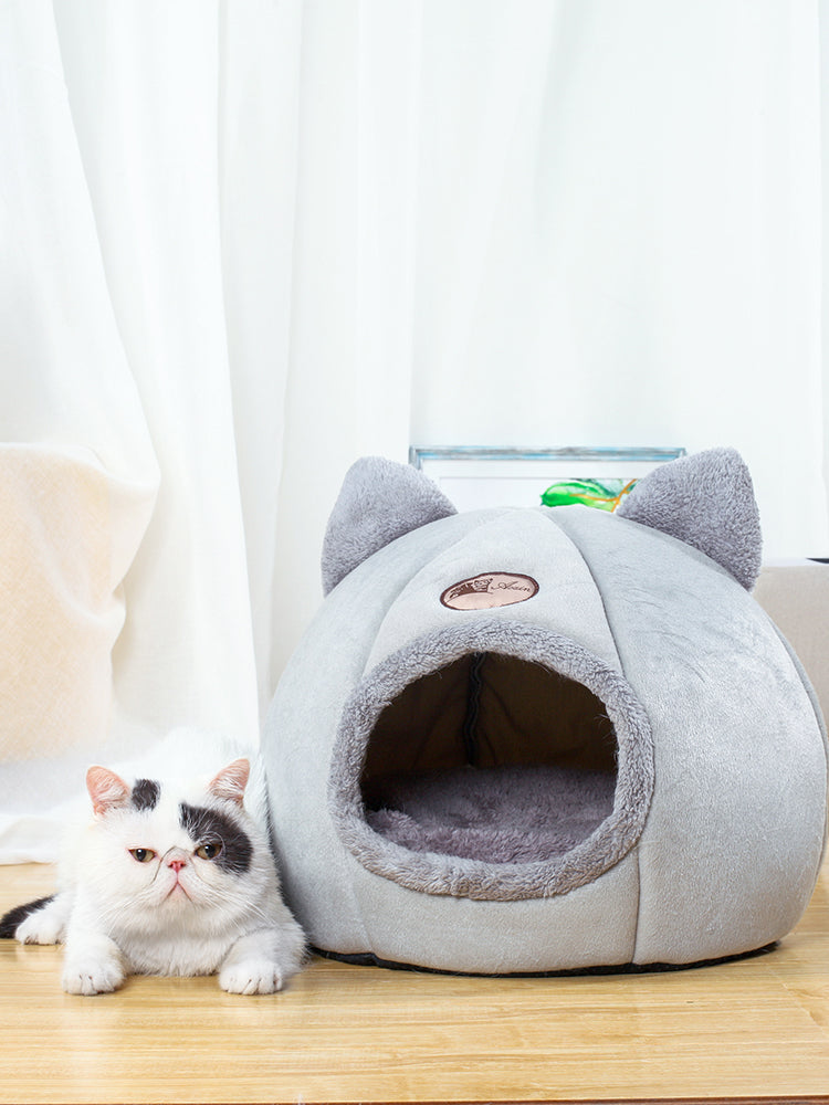 HKM-5887805 Cozy Enclosed Cat Bed Nest in Arctic Velvet and Plush Material for Warm Sleeping