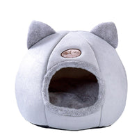 HKM-5887805 Cozy Enclosed Cat Bed Nest in Arctic Velvet and Plush Material for Warm Sleeping