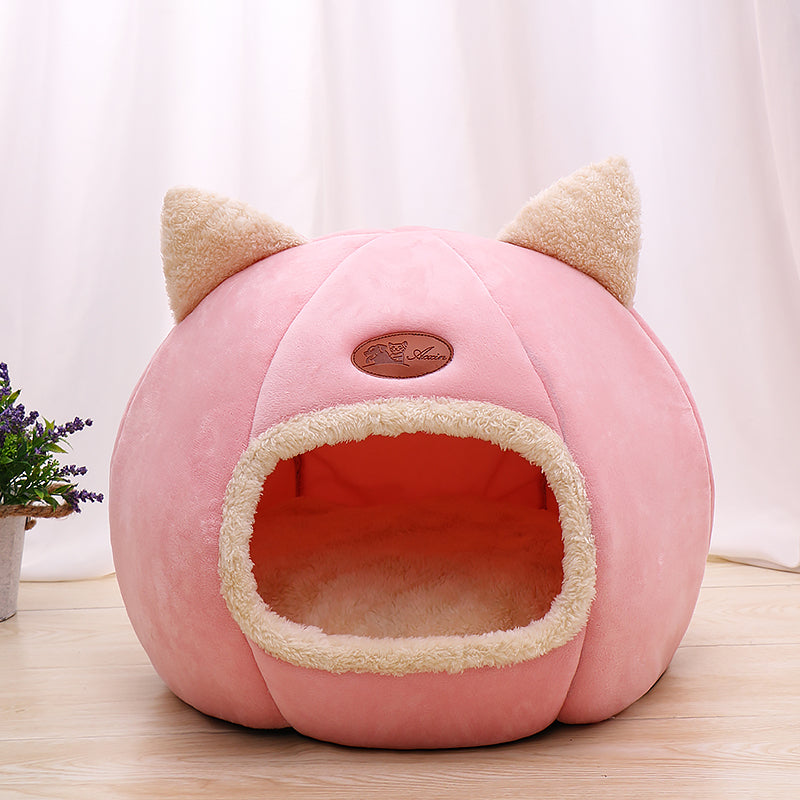 HKM-5887805 Cozy Enclosed Cat Bed Nest in Arctic Velvet and Plush Material for Warm Sleeping