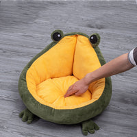 HKM-5891773 Frog Nest Winter Warm Semi-Enclosed Cat Bed in Green and Yellow, Soft Crystal Material