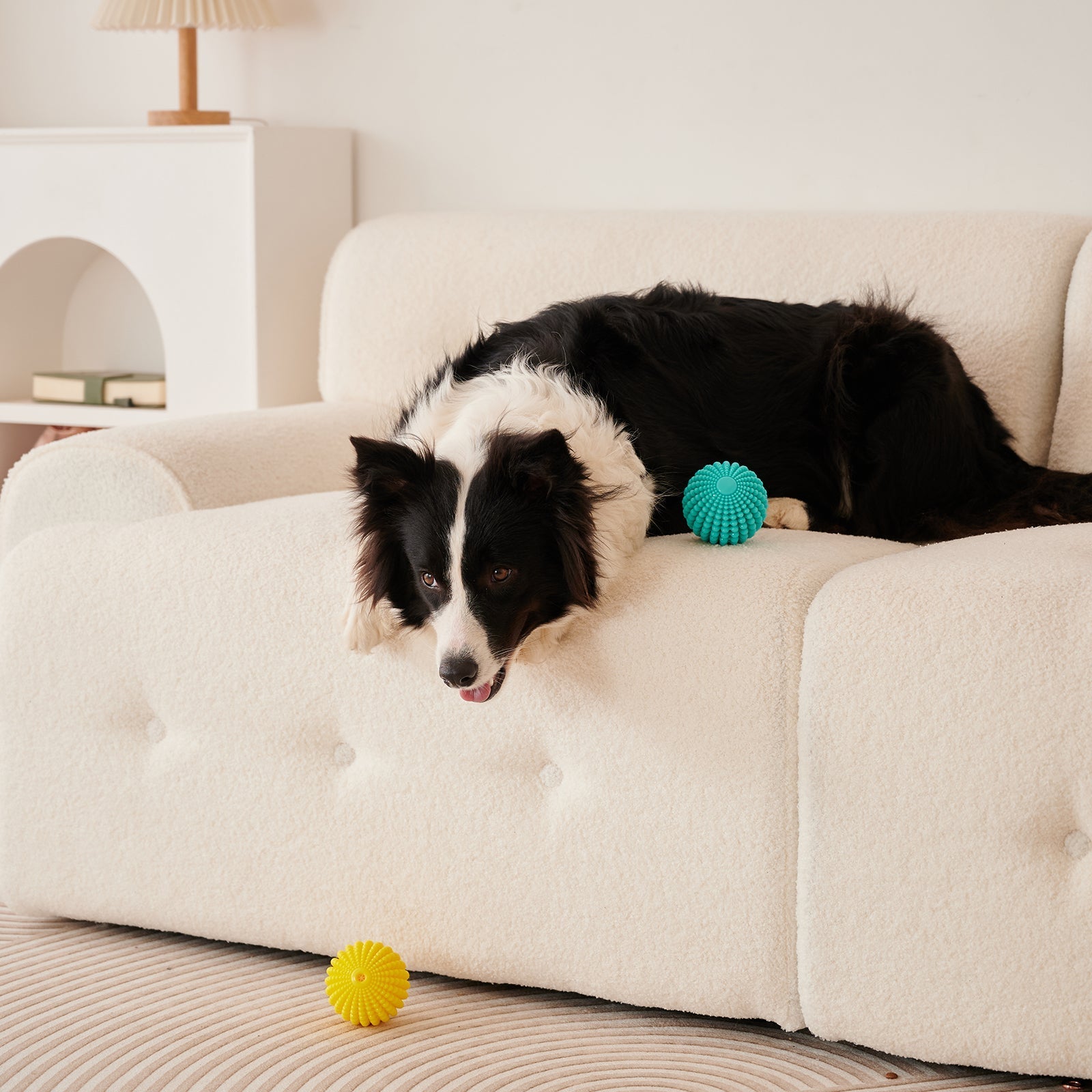 HKM-5900733 Durable Sugar Squeaky Dog Toy for Aggressive Chewers – Suitable for Large and Medium Dogs