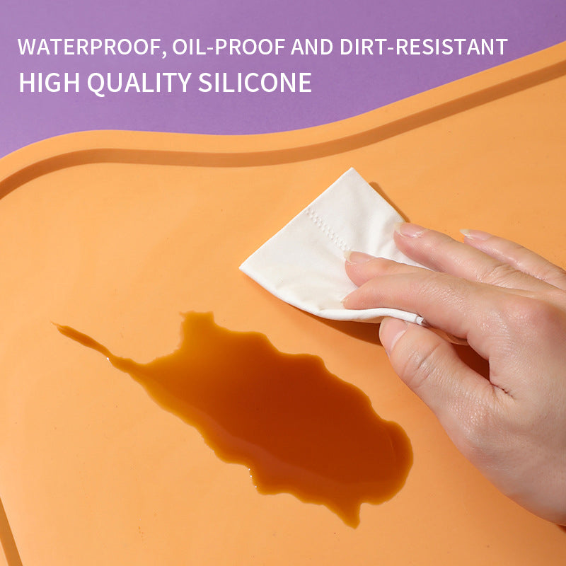 HKM-5923773 Waterproof Non-Slip Silicone Dog and Cat Feeding Mat with Raised Edges for Food and Water Bowls