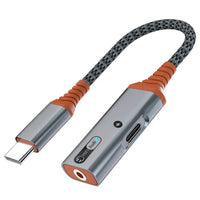 HKM-592979 Type-C to 3.5mm Audio Adapter with Charging Port for iPhone 15