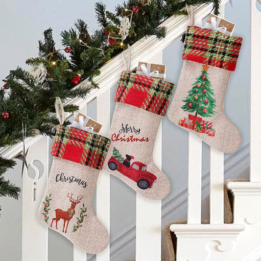 HKM-594835 Linen Christmas Stockings Set of 3 in Red and Green - 25x18cm Cloth Holiday Decor