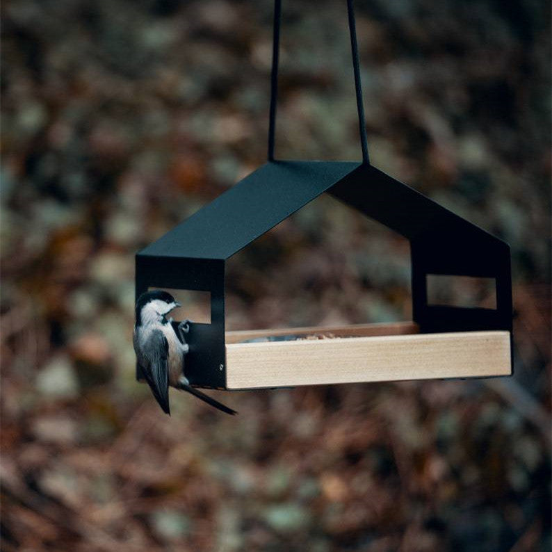 HKM-595475 Stylish Black Metal Hanging Bird Feeder for Outdoor Garden Decoration