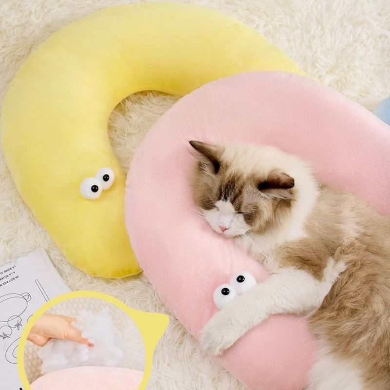 HKM-5979965 Cat Eye Pillow Pet Neck Support Pillow for Dogs and Cats - Ideal for All Seasons