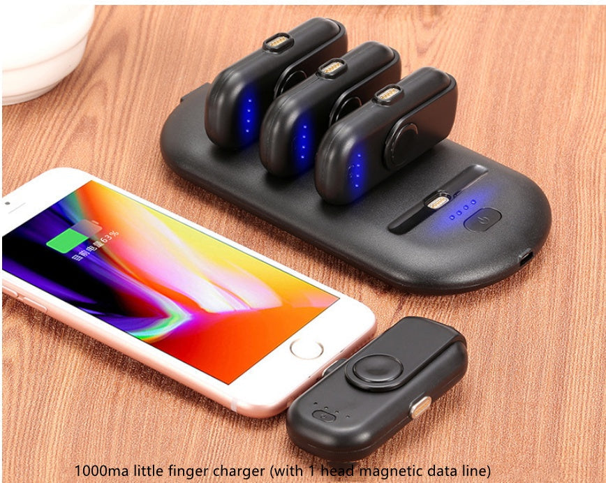 HKM-599699 Magnetic Power Bank with 5000mAh Capacity and 4 Mini Chargers for Mobile Devices