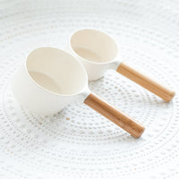 HKM-602003 Hugh Bamboo Handle Dog Food Spoon – Milky White, Durable and Safe for Pet Feeding