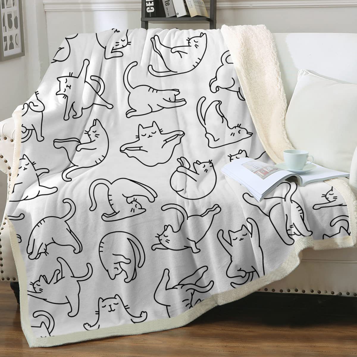HKM-6031165 Cartoon Animal Pattern Cat Sherpa Blanket - Double Layer, Available in Multiple Sizes