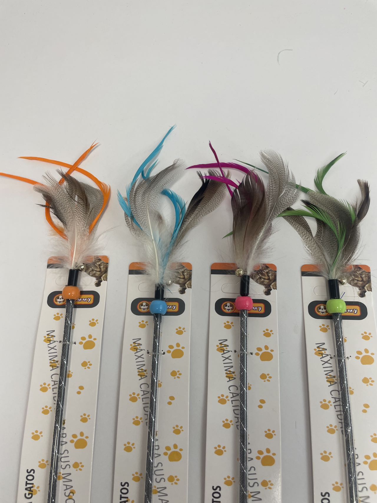 HKM-6062141 Two-Color Feather Cat Teaser Wand for Interactive Play