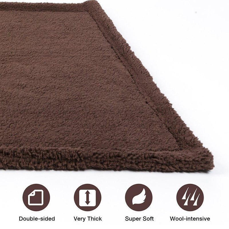 HKM-6096701 Cozy Plush Pet Blanket for Dogs and Cats - Various Sizes Available
