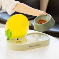 HKM-6134589 Cat Plastic Double Bowl Set - Water and Rice Basin with Kettle and Spoon in Light Wisteria and Willow Green Tea