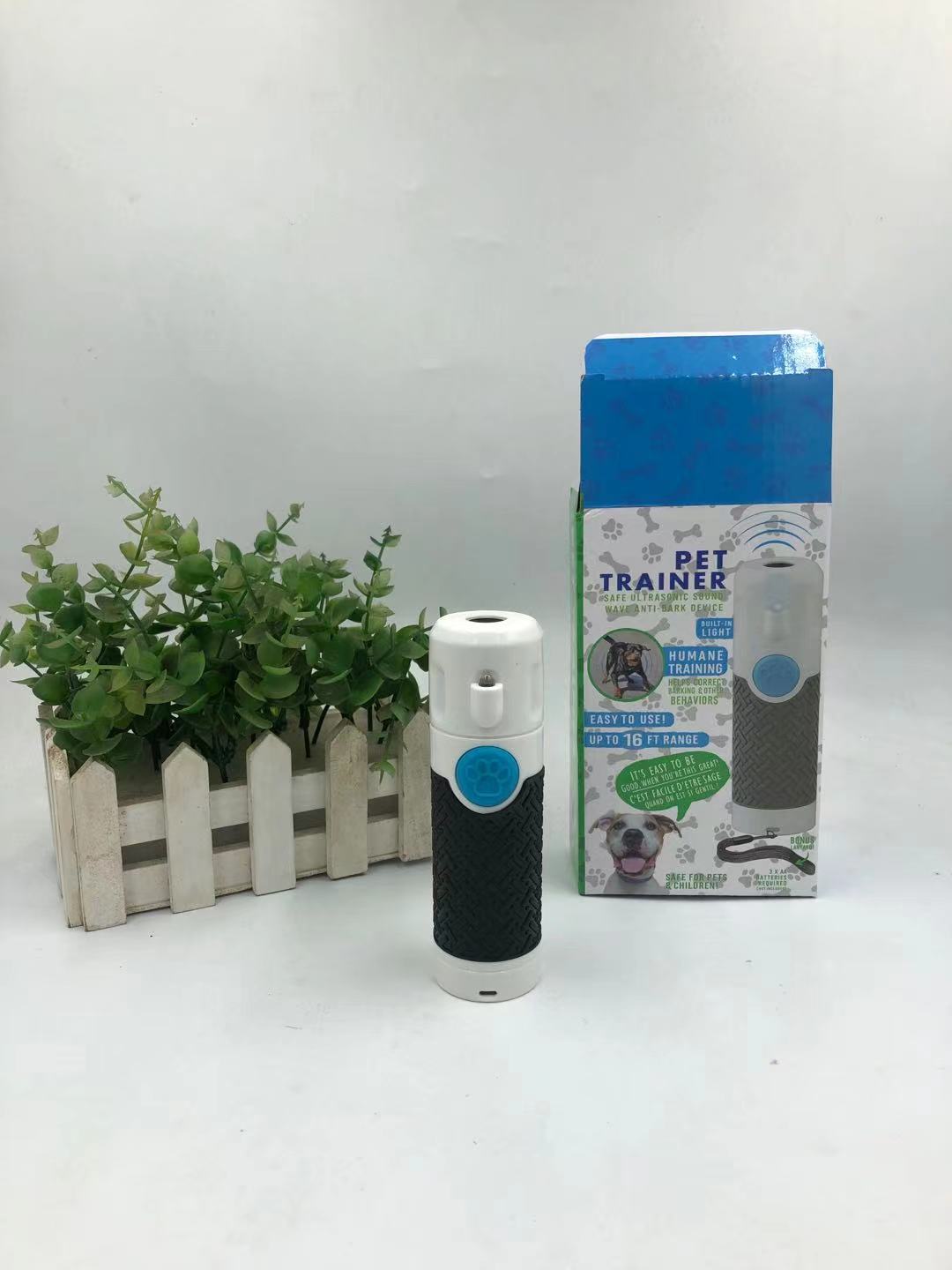 HKM-6158909 Ultrasonic Handheld Dog Trainer for Bark Control, White, ABS Material