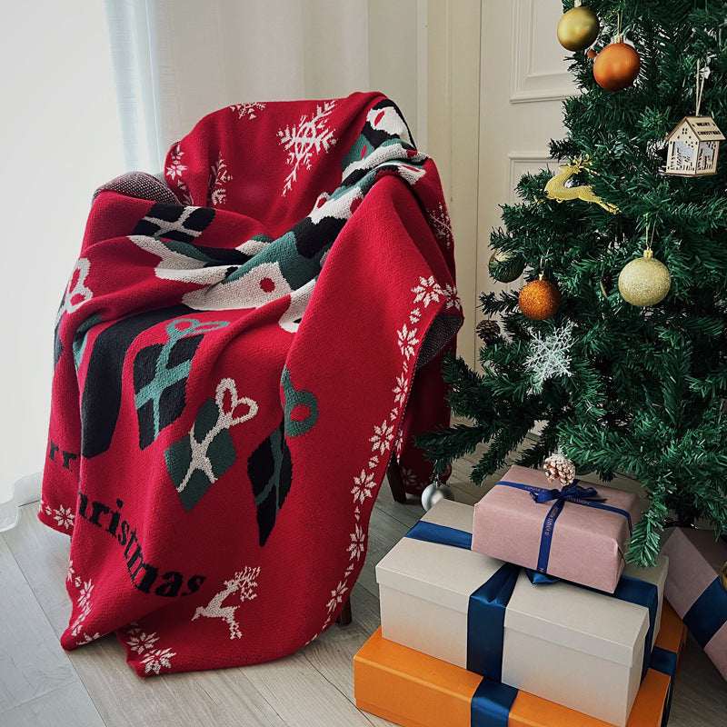 HKM-618259 New Year Red Christmas Knitted Blanket - 100% Polyester Fiber, Multiple Sizes Available