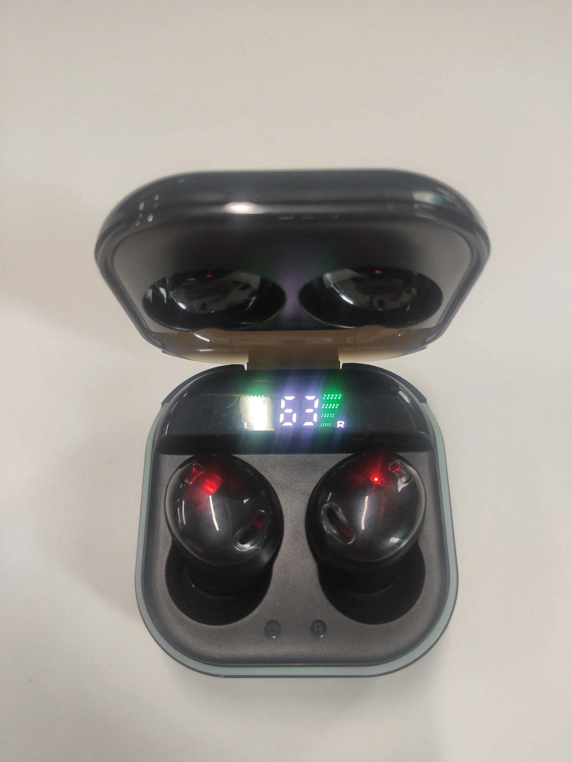 HKM-619091 S190 Wireless TWS Bluetooth 5.1 Earbuds with Touch Control and Digital Display