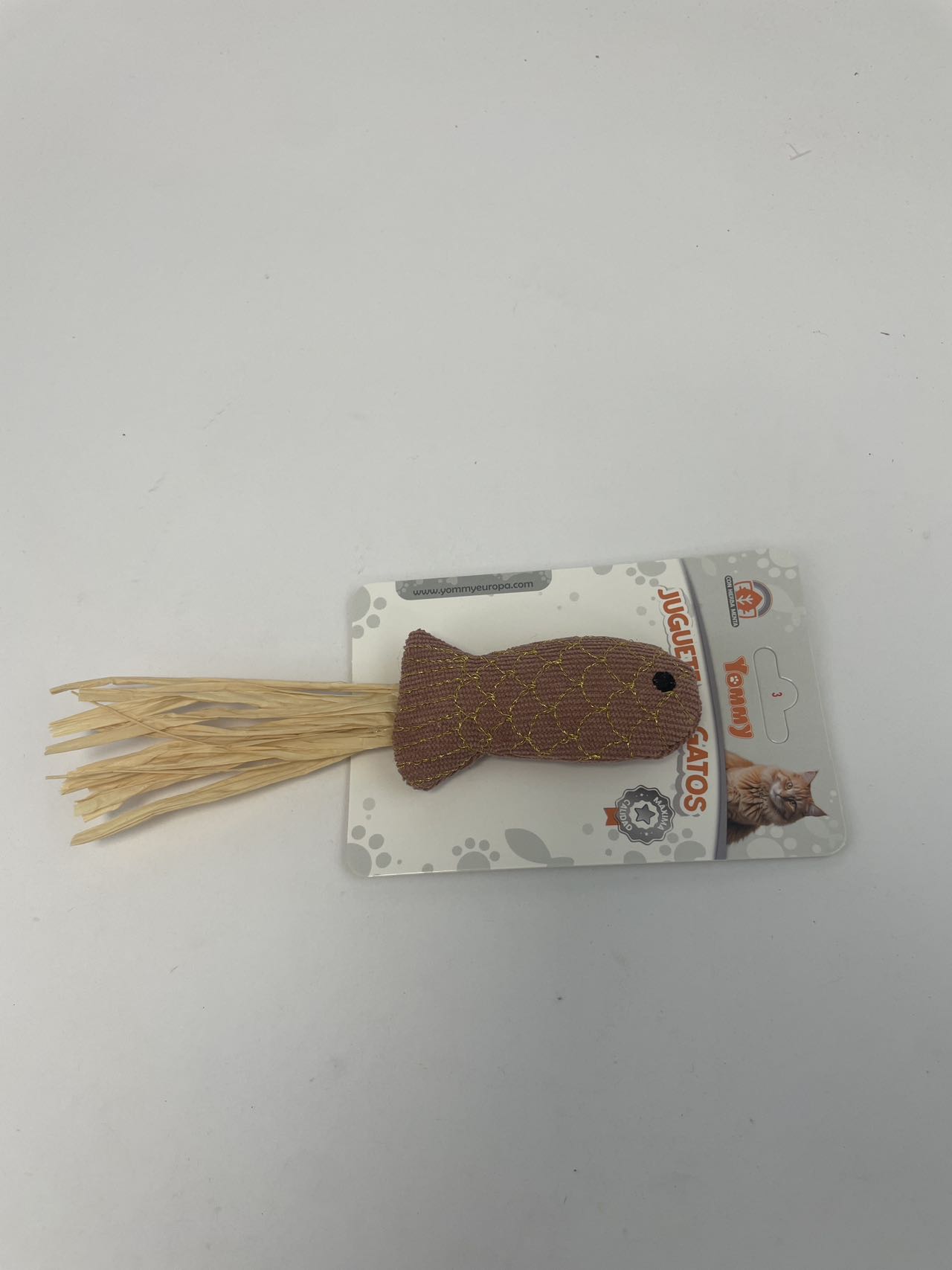 HKM-6216253 Catnip-Infused Plush Doll for Feline Fun and Playtime
