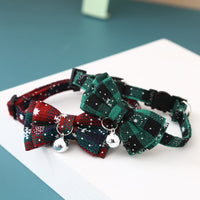 HKM-6223165 Christmas Snowflake Plaid Bow Bell Cat Collar in Red and Green, Adjustable 22.5-27.5cm