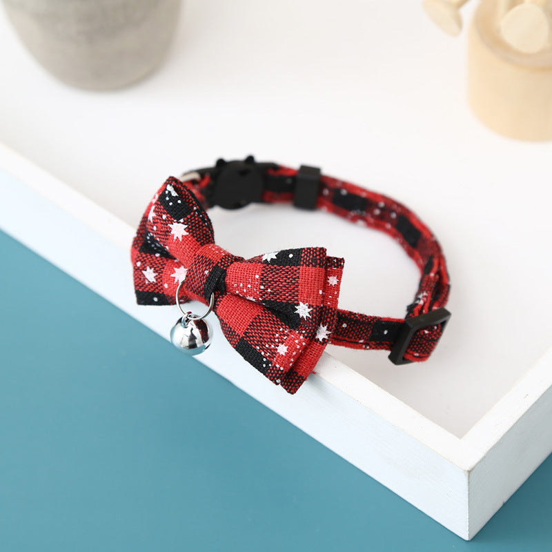 HKM-6223165 Christmas Snowflake Plaid Bow Bell Cat Collar in Red and Green, Adjustable 22.5-27.5cm