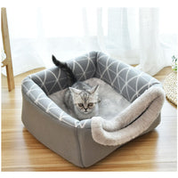 HKM-6225213 Cozy Flannel Cat House with Spacious Design for All Seasons